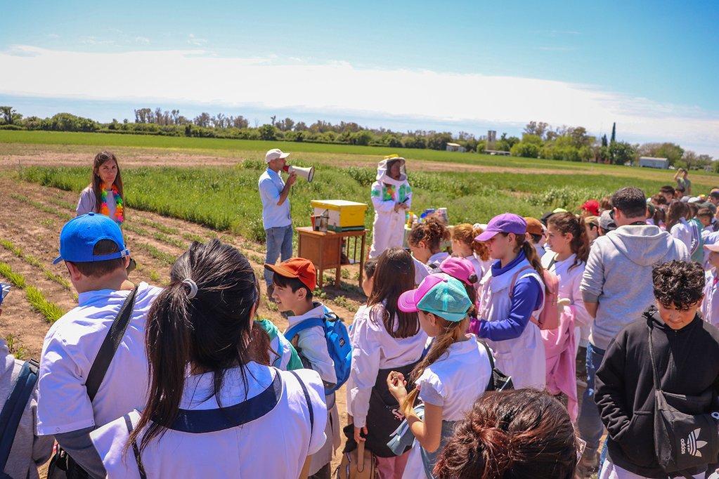 Experiencia Educativa: un encuentro entre la educación, la ciencia y la producción láctea