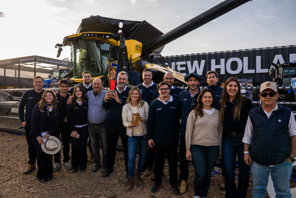 Grosso Tractores recibió una nueva distinción Dealer Standard de New Holland