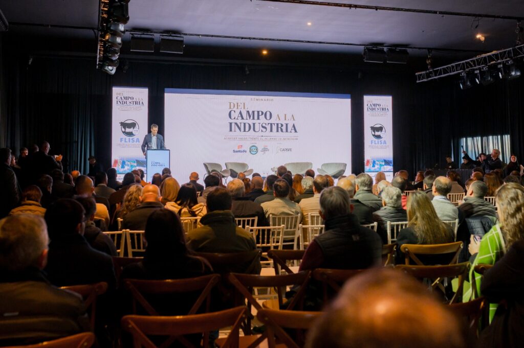 CARSFE llevó adelante el Seminario «Del Campo a la Industria»