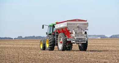 El Gobierno negó faltante de insumos agrícolas y confirmó un aumento en el stock de fertilizantes