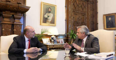Perotti se reunió con Fernández: «se están buscando recursos para generar un precio estabilizador al valor del trigo»